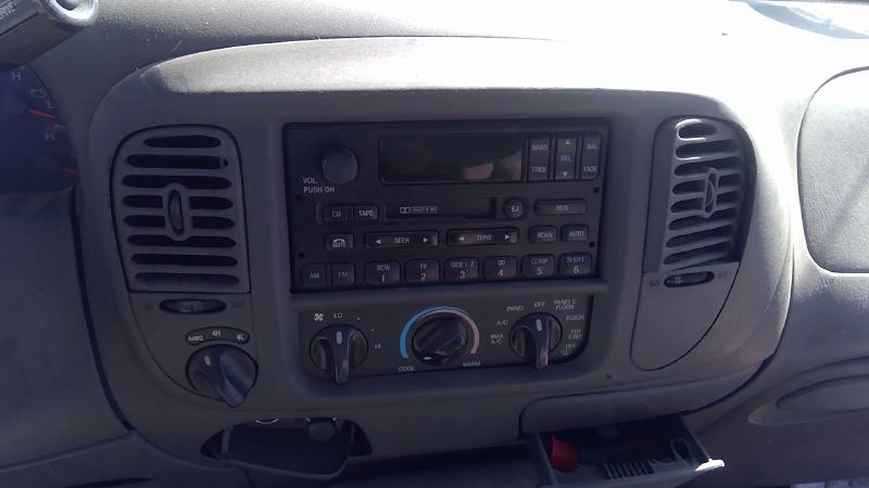 1997-2004 Ford Expedition Dash Panel