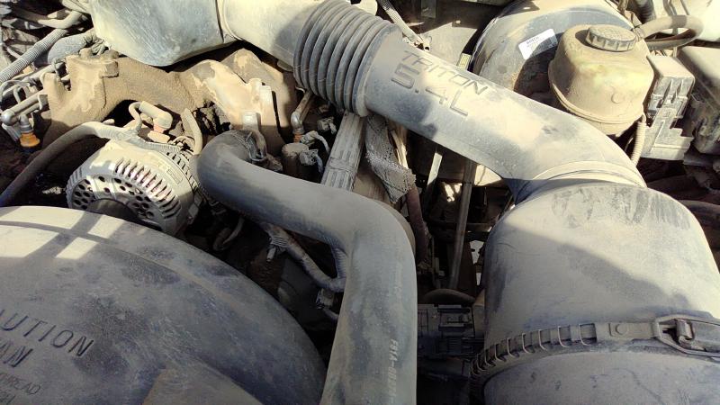 1997-2001 Ford F250 Super Duty Pickup Cylinder Head LH