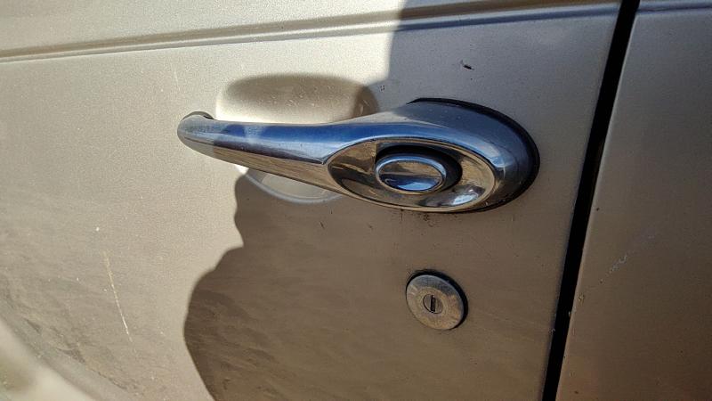 2001-2010 Pt Cruiser Outside Door Handle LH