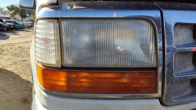 1992-1997 Ford Pickup F150 Series Headlight Door RH