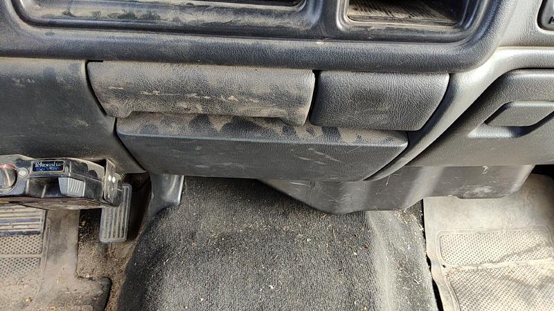 2000-2002 GMC Sierra 2500 Pickup Dash Panel