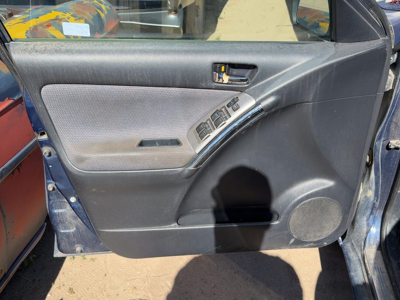 2005-2008 Toyota Matrix Front Door Trim Panel LH