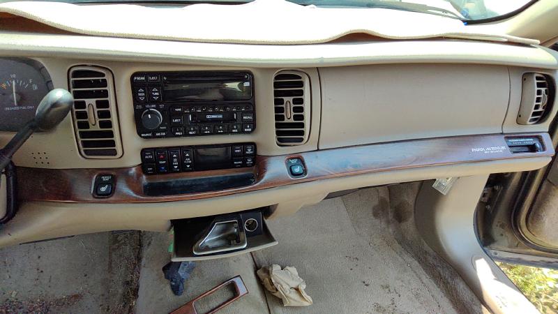 1999-2005 Buick Park Avenue (80&up) Dash Panel