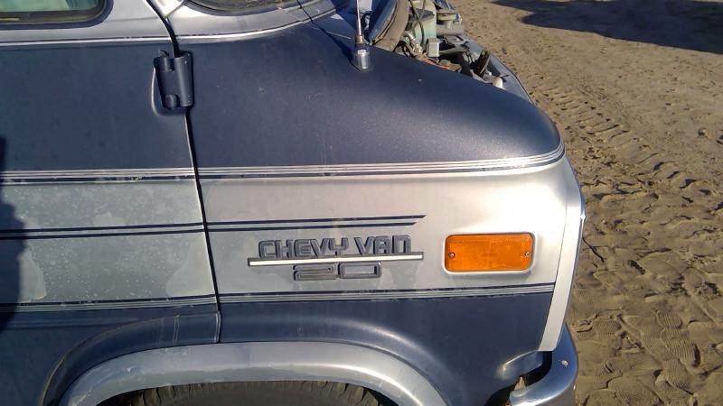 1983-1991 Chevrolet Van 20 Series Fender RH