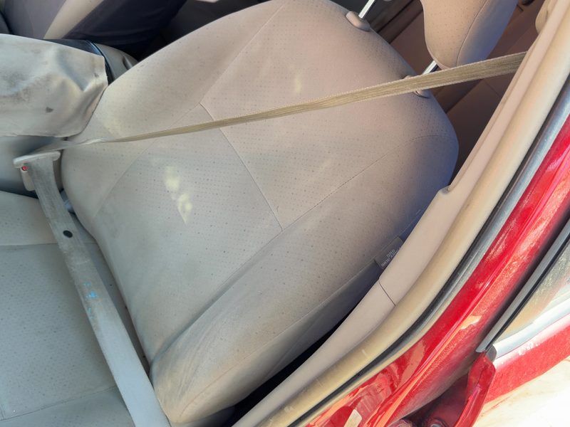 2004-2009 Toyota Prius Front Seat Belt LH