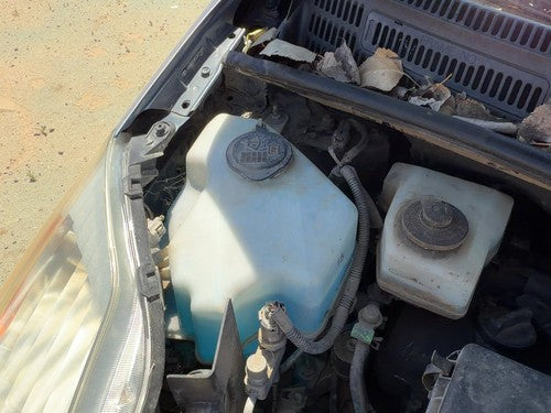 04-09 Toyota Prius Windshield Washer Fluid Reservoir With Pump Oem Wiper Tank