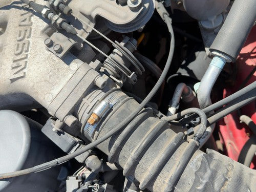 1990-1994 Nissan Pathfinder Throttle Body Valve Oem With Sensors 3.0L 1611888G12