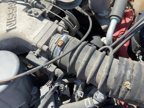 1990-1994 Nissan Pathfinder Throttle Body Valve Oem With Sensors 3.0L 1611888G12