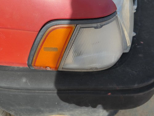 87-88 Toyota FX Passenger Right Front Turn Signal Light Lamp OEM Fender Mounted