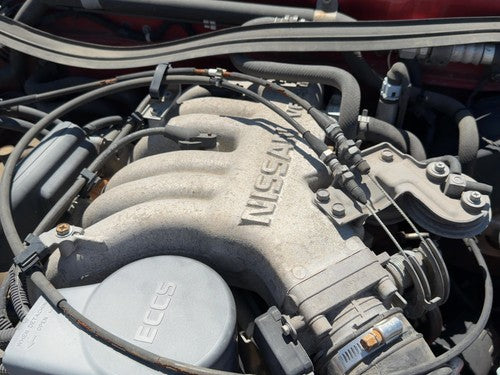 1994 Nissan Pathfinder Upper Intake Manifold 3.0L VG30E Automatic Federal