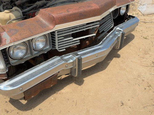 1974-1975 Chevy Impala Front Bumper With Brackets Assembly Oem 00339236