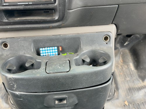 2001-2002 Chevy Express Van 2500 Center Console Dog House Assembly Oem Complete