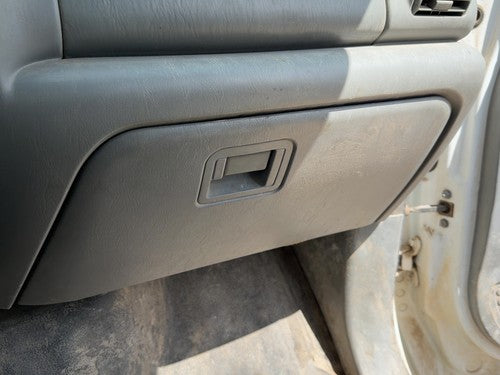 2002-2007 Ford F350 Glove Box Assembly Complete Door With Latch Oem Gray