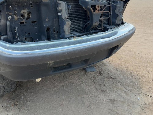 1998-2005 Chevy S10 Blazer Front Bumper With Brackets Assembly Oem 15094048