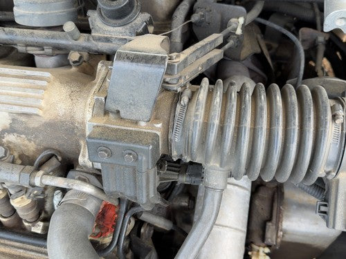1986-1988 Oldsmobile 98 Throttle Body Valve Oem With Sensors 3.8L 25524565