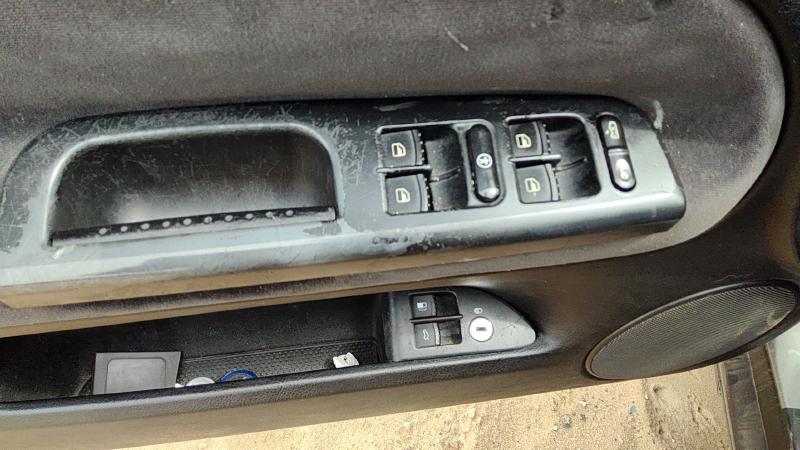 2000-2011 (discontinued) Passat Door Switch Front LH