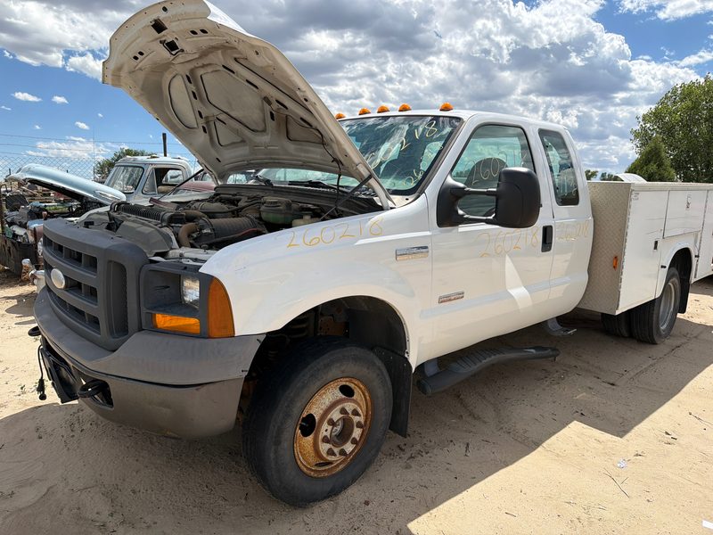 2005 Ford F350 Super Duty Pickup Wire Harness (Engine)