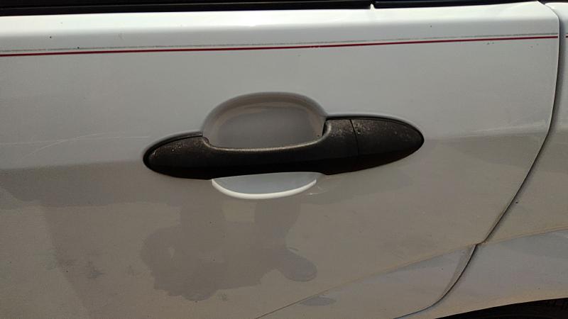 2000-2001 Ford Focus Not RS Outside Door Handle LH
