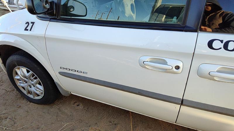 2001-2003 Dodge Caravan Front Door LH