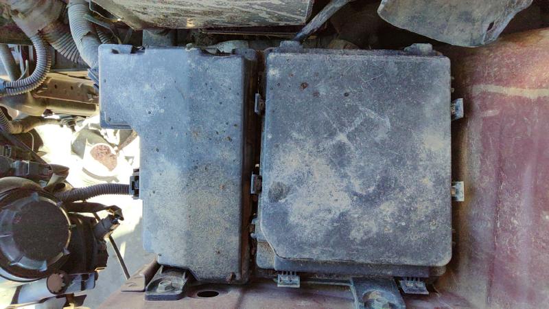 2008-2010 Nissan Rogue Except Sport Engine Fuse Box