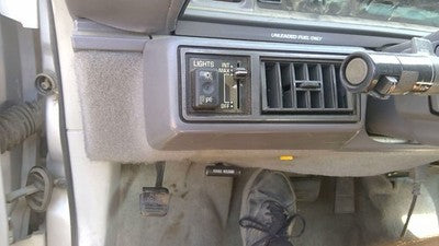 88-92 Cutlass 2 Door Driver Left Heater Ac Vent Assembly With Trim Panel Gray