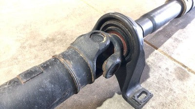 05-10 Chrysler 300 Rear Drive Shaft Back Driveline With Bolts 3.5L Rwd 4 Speed
