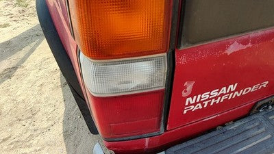 1987-95 Nissan Pathfinder Driver Left Tail Light Brake Lamp Oem Rear D655541g00