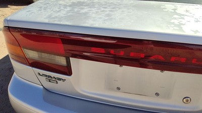 2000-2004 Subaru Legacy Center Middle Tail Light Brake Trunk Lamp Oem Rear