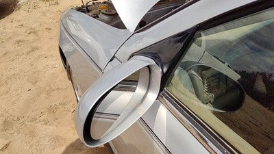 2001-03 Saturn L100 Driver Left Side Mirror Door Mounted Oem Silver 12U 21019867