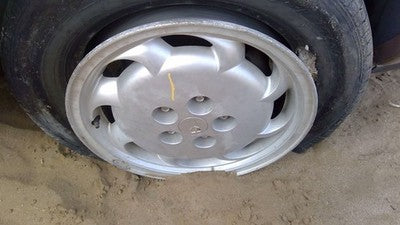 1992-1995 Olds Eighty Eight 16' Aluminum Wheel Oem Factory 8 Slot Rim 16X7