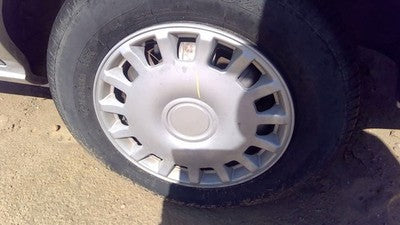 90-92 Corolla Station Wagon 13" Hub Cap Oem Wheel Cover 2Wd 12 Vane Design1
