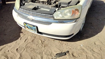 2004-2005 Chevy New Style Malibu Front Bumper Cover Assembly Oem White 40U
