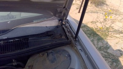 1988-1997 Cutlass 2 Door Driver Left Hood Hinge Assembly Oem Silver