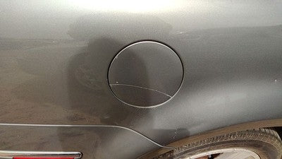 2001-2005 Vw Passat Fuel Tank Door With Hinge Gas Lid Oem Filler Silver