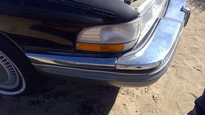 91-96 Buick Park Ave Passenger Right Front Turn Signal Light Lamp Fender Mounted