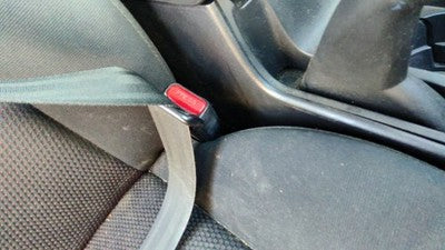2006-2009 Mazda 3 Passenger Right Front Seat Belt Buckle Receiver Oem Black Br6