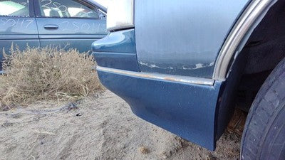 1988-1991 Olds Cutlass Cierra Front Bumper Cover Assembly Oem Blue 10091209