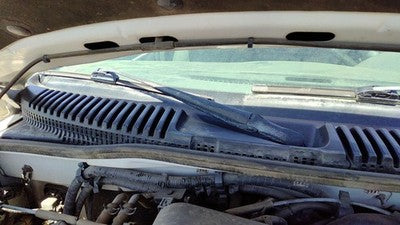 2002 Ford Explorer Passenger Right Windshield Wiper Arm Oem Blade Lever