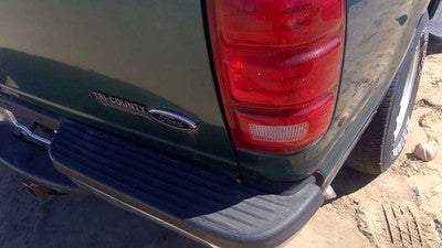 1997-2002 Ford Expedition Passenger Right Tail Light Oem Brake Lamp Rear