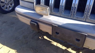 1993-1995 Jeep Grand Cherokee Front Bumper Cover Assembly Oem Silver