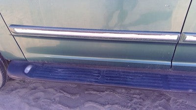 97-02 Ford Expedition Driver Left Front Moulding From Door Trim Strip Green Su
