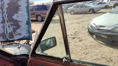 84-91 Grand Wagoneer Passenger Right Front Vent Window Small Door Glass Wh Frame