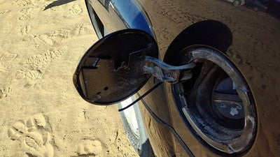 2002-2009 Chevy Trail Blazer Fuel Tank Door With Hinge Gas Lid Filler Black 41U
