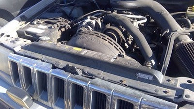 93-98 Jeep Grand Cherokee Top Plastic Cover Above Radiator Support Upper Shield
