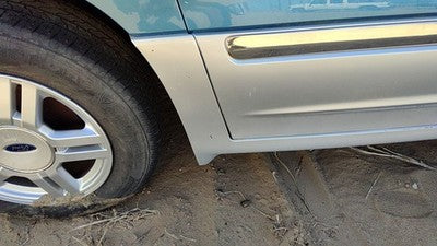 1999-03 Ford Windstar Driver Left Front Lower Rocker Moulding Oem Xf2z1710177aaa