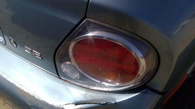 2002 2003 Nissan Maxima Passenger Right Tail Light Brake Lamp Oem Rear