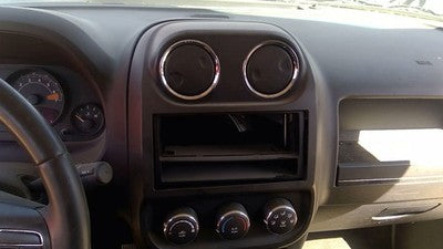 2009-2017 Jeep Patriot Trim Bezel Around Radio Surround Dash Panel Oem Gray Dv