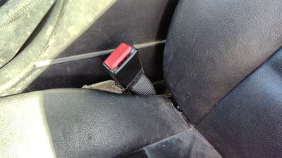 2004-2010 Bmw X3 Driver Left Front Seat Belt Buckle Receiver Oem Gray