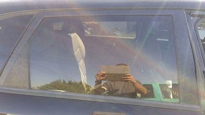 2011-2015 Kia Sorento Passenger Right Rear Side Window Door Glass Oem Back