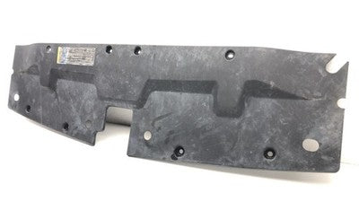 07-09 Silverado 2500 Plastic Cover Above Radiator Support 15911270 Sight Shield